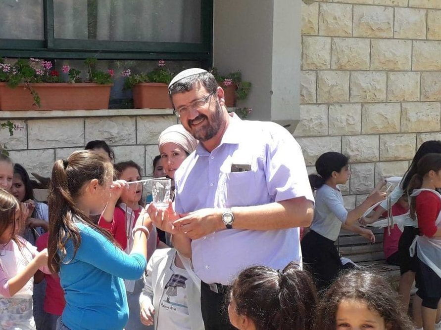 יגאל לוגסי מנהל נעם צפת