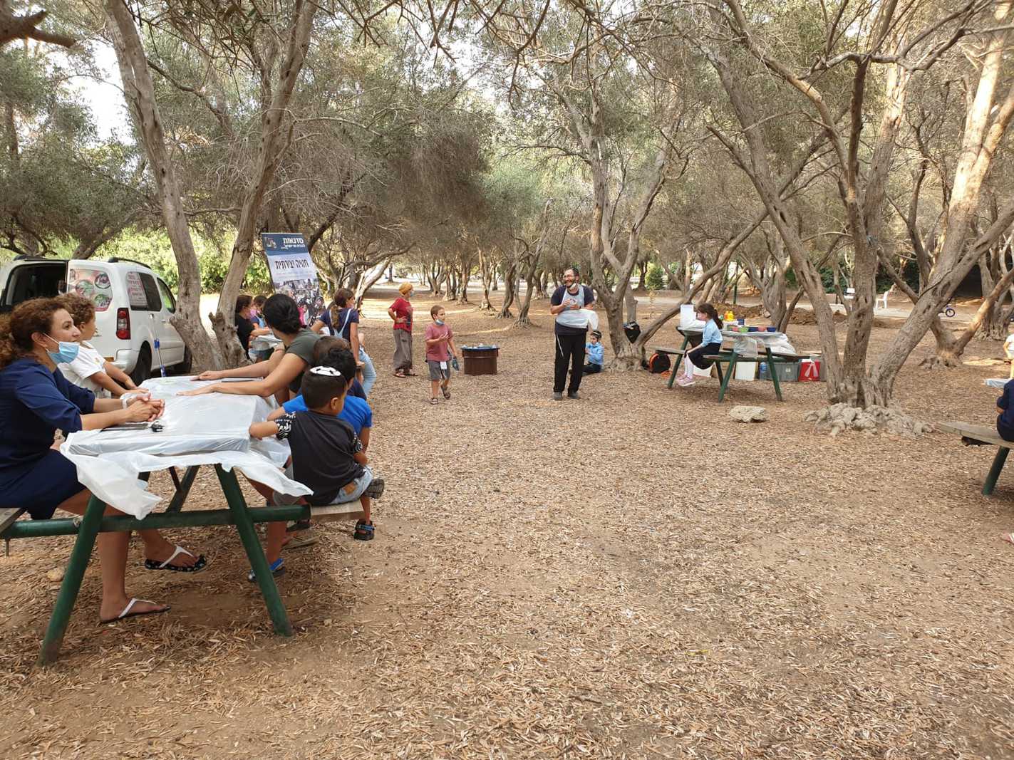 יצירת אקווריום עם דגים