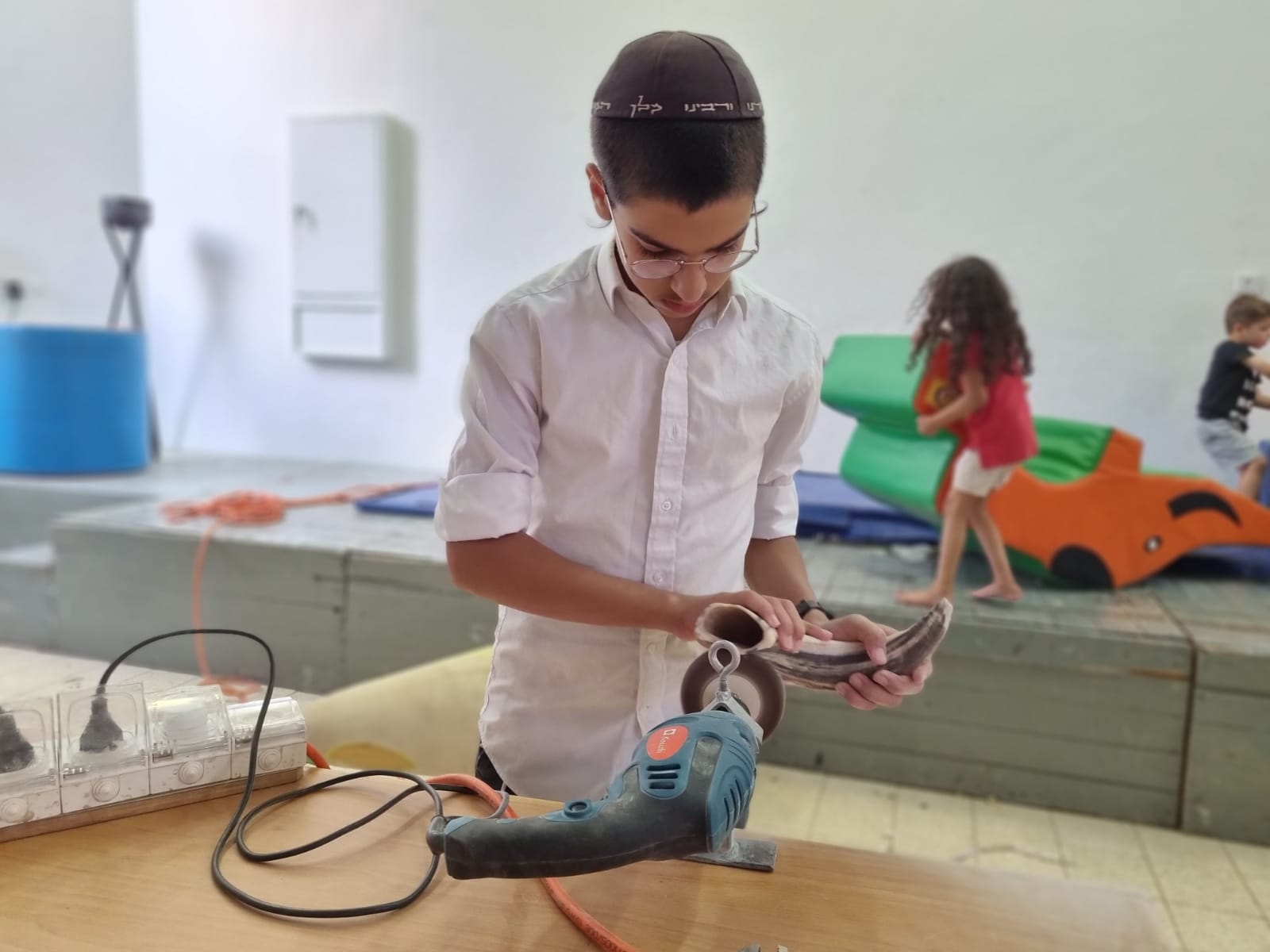 הכנת שופר לילדים